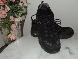 SCHÖNE "SKECHERS D`LITE" MEMORY FOAM SNEAKER NP 139 CHF 40